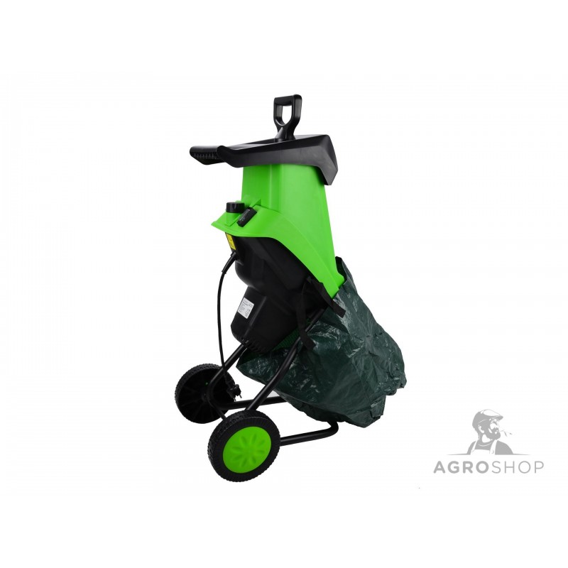 Oksapurustaja John Gardener 2600W Oksapurustaja John Gardener 2600W